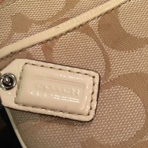 COACH Bags - COACH wristlet cream colored w/ an outside pocket COACH Bags - COACH wristlet cream colored w/ an outside pocket